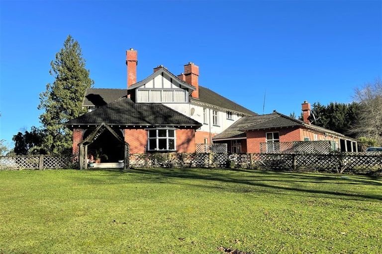 Photo of property in 1097 Milton Highway, Lovells Flat, Milton, 9292