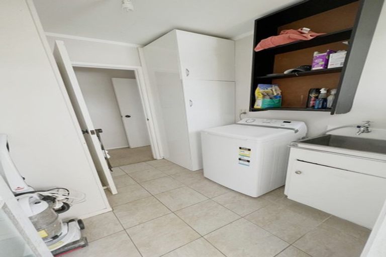 Photo of property in 28 Maugham Drive, Bucklands Beach, Auckland, 2014