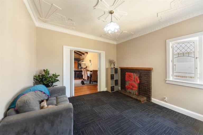 Photo of property in 19 East Street, Feilding, 4702