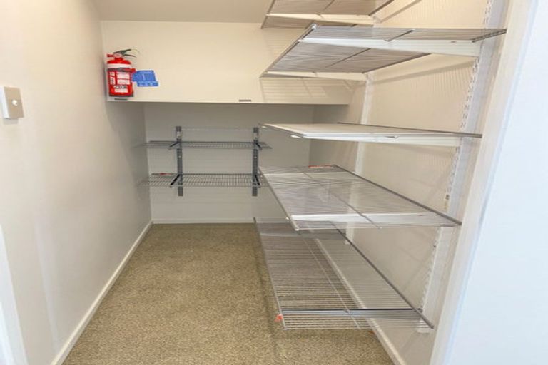 Photo of property in 1 Rangihina Road, Hobsonville, Auckland, 0616