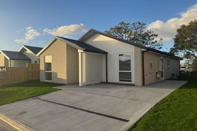 Photo of property in 5 Hauhake Lane, Omokoroa, 3114