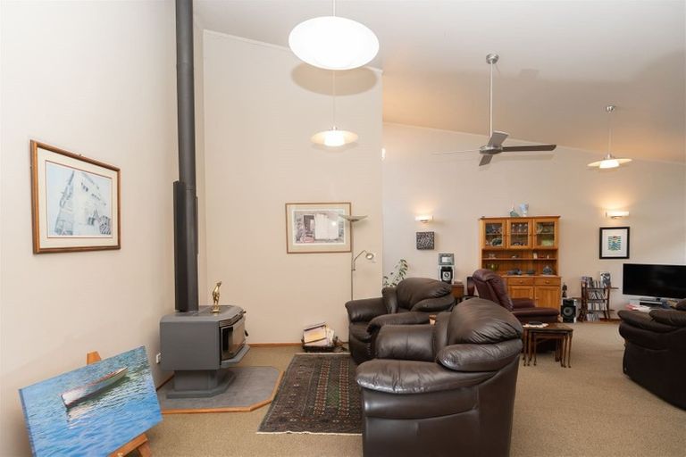 Photo of property in 203 Discombe Road, Tamahere, Hamilton, 3283