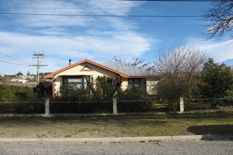 Photo of property in 2 Bringans Street, Alexandra, 9320