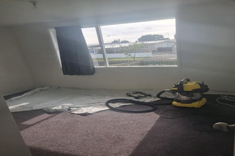 Photo of property in 3 Hywell Place, Manurewa, Auckland, 2102