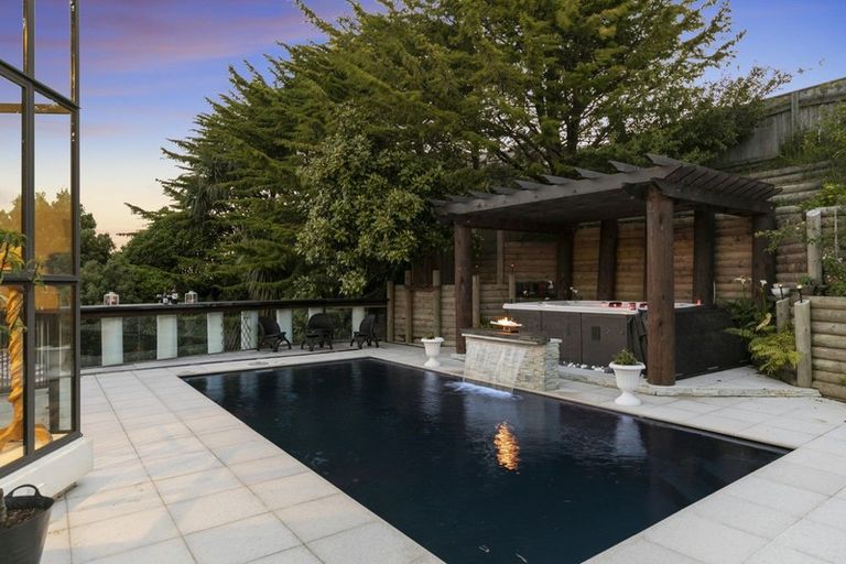 Photo of property in 23 Meadowbank Drive, Belmont, Lower Hutt, 5010