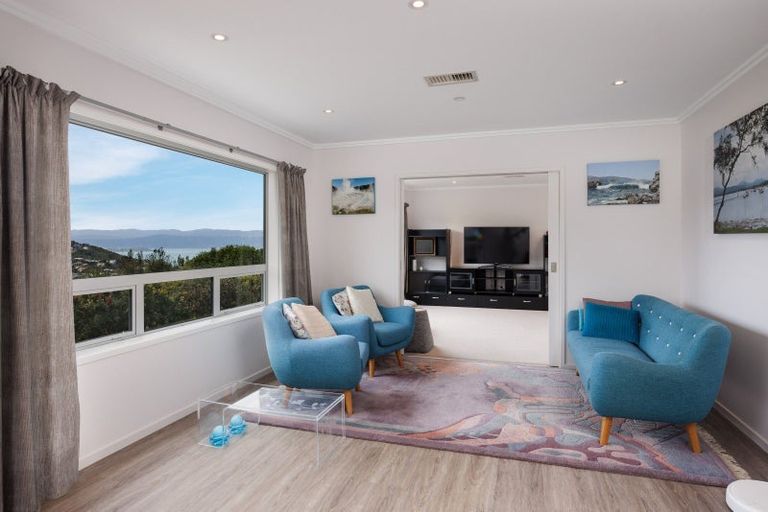 Photo of property in 84 Downing Street, Crofton Downs, Wellington, 6035