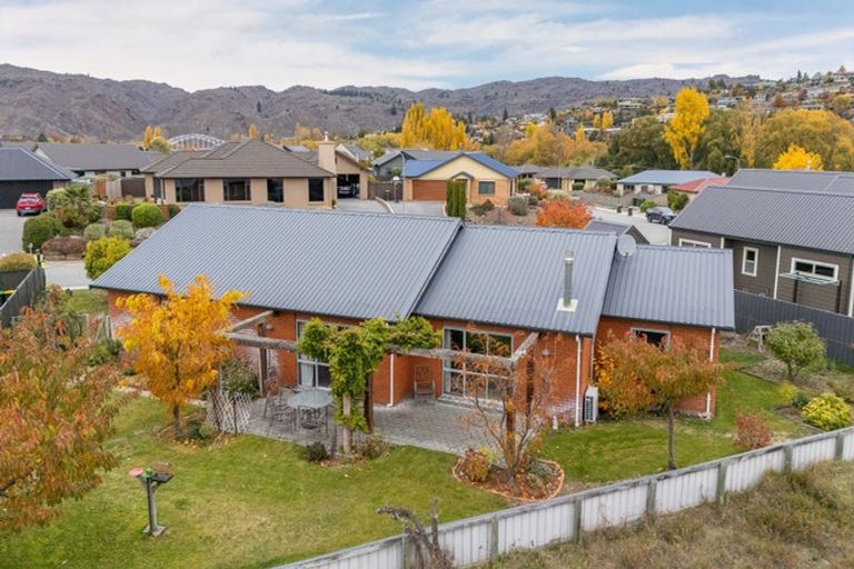 Photo of property in 21 Walnut Grove, Alexandra, 9320