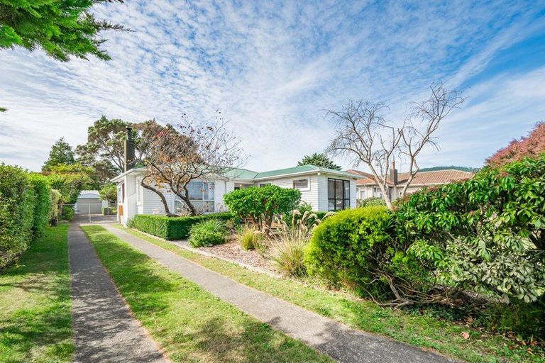 Photo of property in 70 Kapiti Road, Paraparaumu, 5032