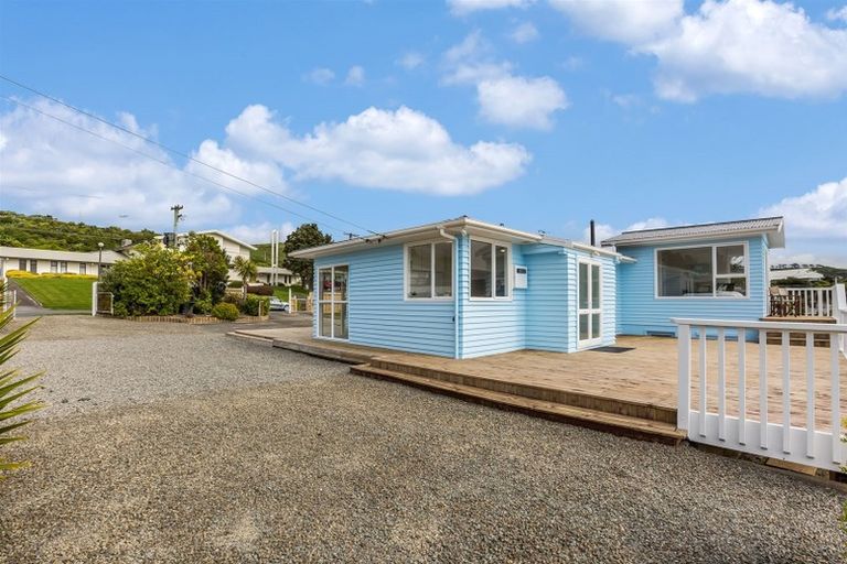 Photo of property in 79 Driver Crescent, Cannons Creek, Porirua, 5024