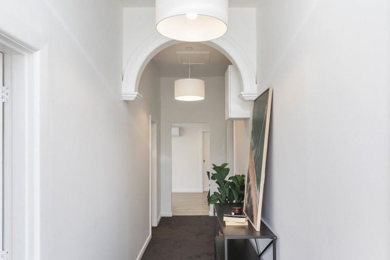 Photo of property in 664 Avonside Drive, Avonside, Christchurch, 8061