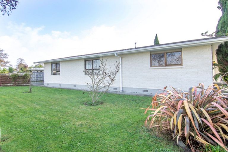 Photo of property in 1 Dove Place, Westbrook, Palmerston North, 4412