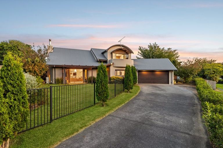 Photo of property in 24 Max Short Drive, Pukekohe, 2120