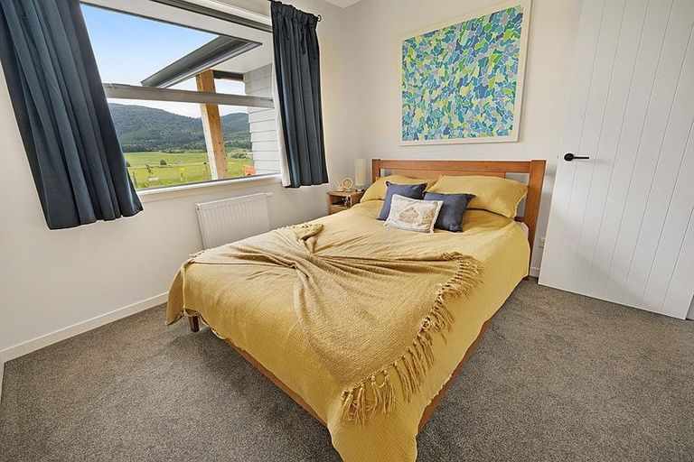 Photo of property in 1037 Reaby Road, Upper Charlton, Gore, 9774