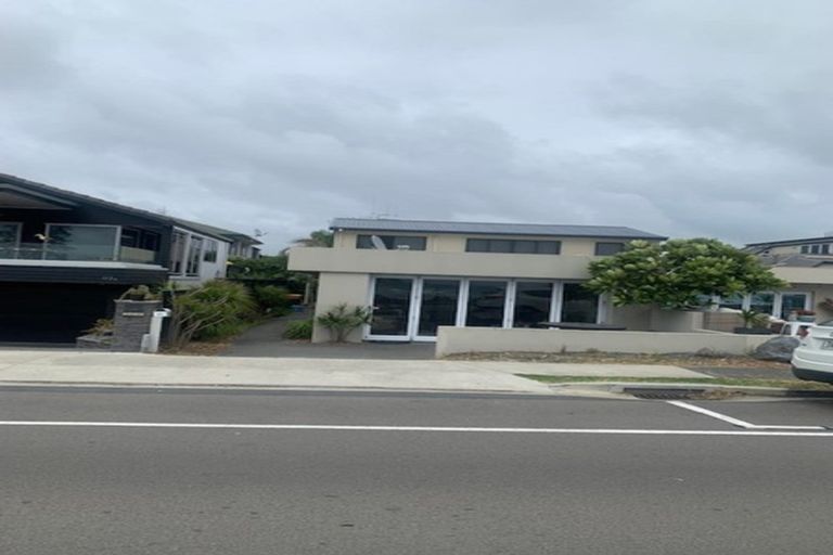 Photo of property in 2/171 Marine Parade, Mount Maunganui, 3116