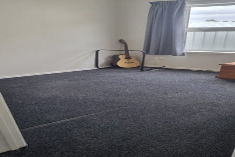 Photo of property in 10 Odlin Crescent, Nawton, Hamilton, 3200