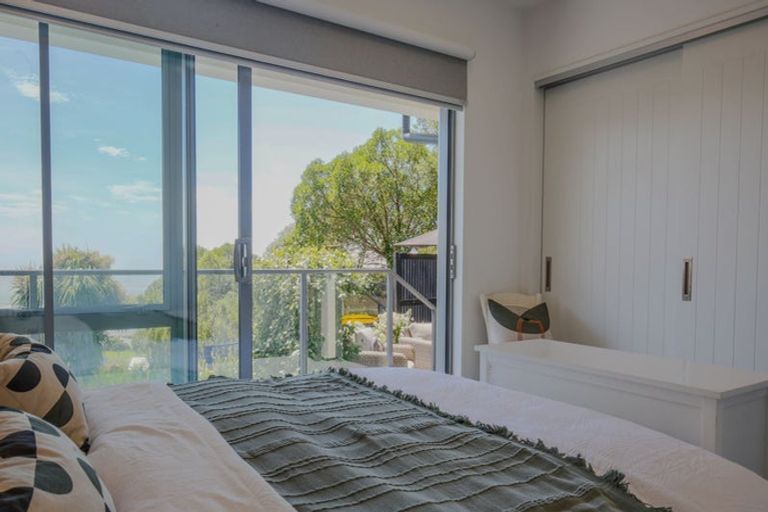 Photo of property in 31 Soleares Avenue, Mount Pleasant, Christchurch, 8081