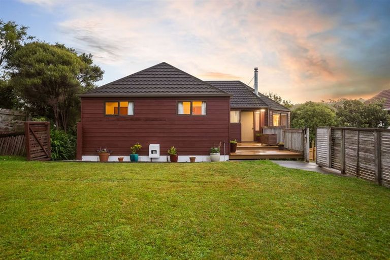 Photo of property in 5 The Haven, Whitby, Porirua, 5024