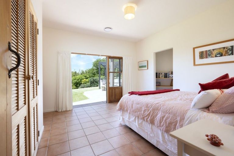 Photo of property in 193 Shegadeen Road, Wharehine, Wellsford, 0973