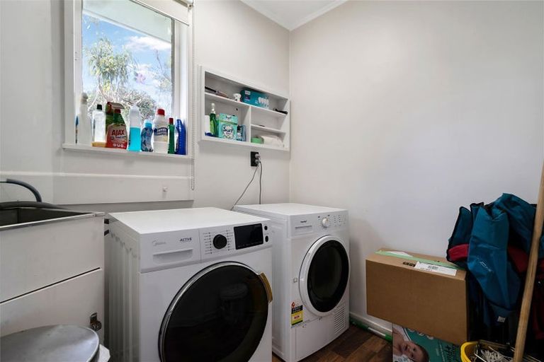 Photo of property in 53 Chorley Avenue, Massey, Auckland, 0614