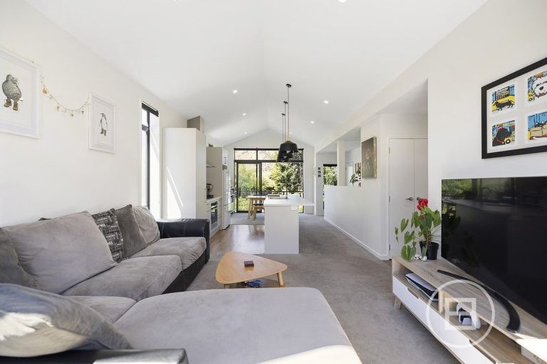 Photo of property in 10 Breaker Lane, Arthurs Point, Queenstown, 9371