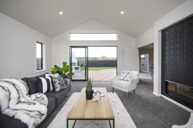 Photo of property in 27 Guy Avenue, Takaro, Palmerston North, 4410