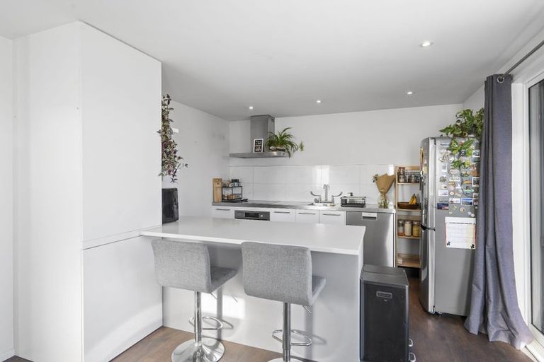 Photo of property in 521a Marine Parade, South New Brighton, Christchurch, 8062