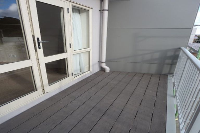 Photo of property in Luxford Villas, 314/72 Herald Street, Berhampore, Wellington, 6023