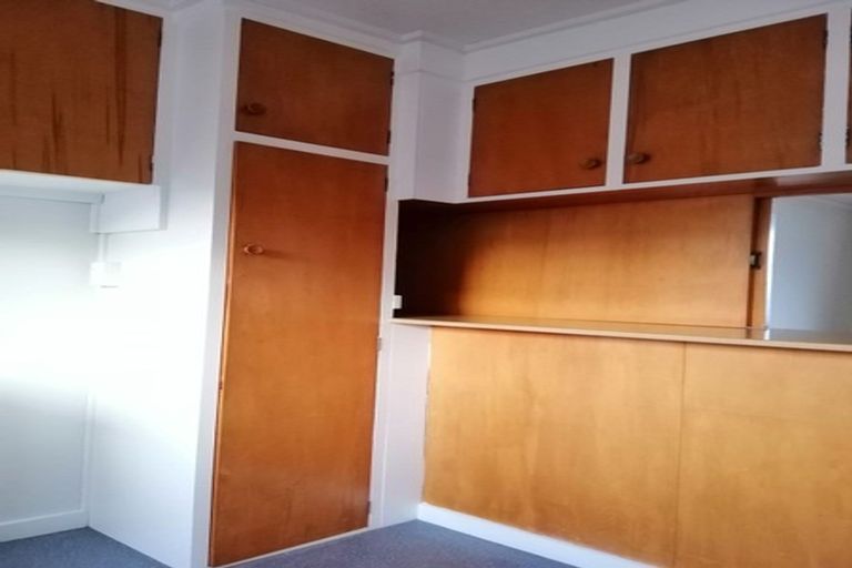 Photo of property in 92 Eglinton Road, Mornington, Dunedin, 9011