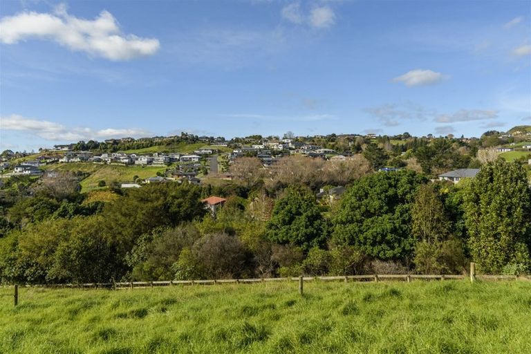 Photo of property in 26 Mamaku Rise, Welcome Bay, Tauranga, 3112