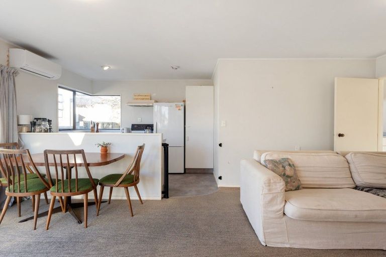 Photo of property in 100a Mansel Avenue, Hillcrest, Hamilton, 3216