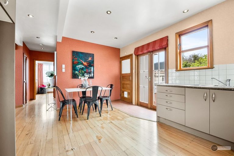 Photo of property in 11 Wheatley Street, Naenae, Lower Hutt, 5011