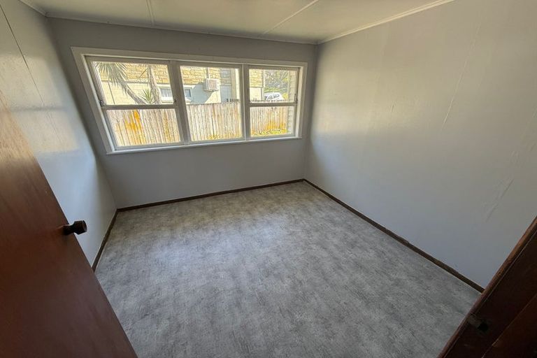 Photo of property in 16 Jade Avenue, Pakuranga Heights, Auckland, 2010