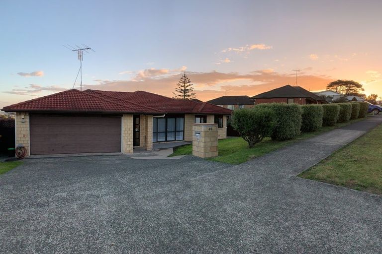 Photo of property in 40 Saralee Drive, Manurewa, Auckland, 2105