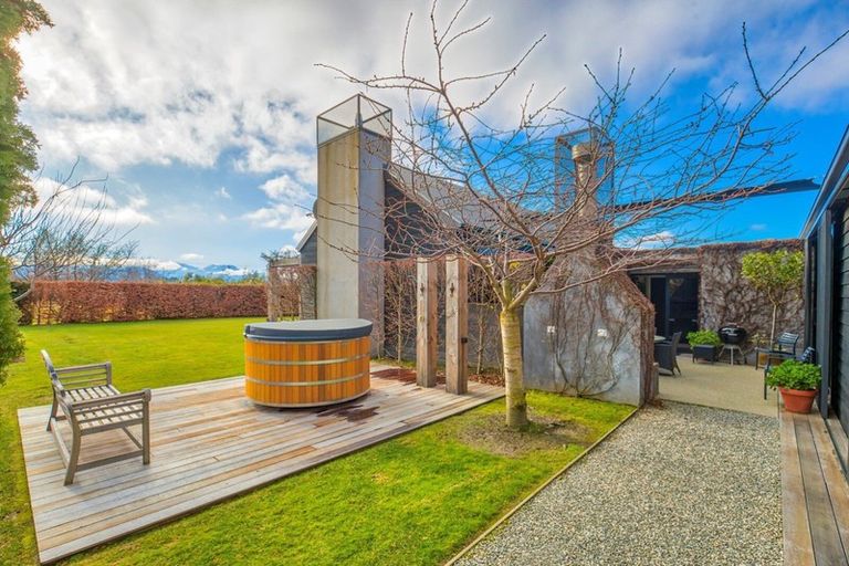 Photo of property in 20 Elderberry Crescent, Wanaka, 9305