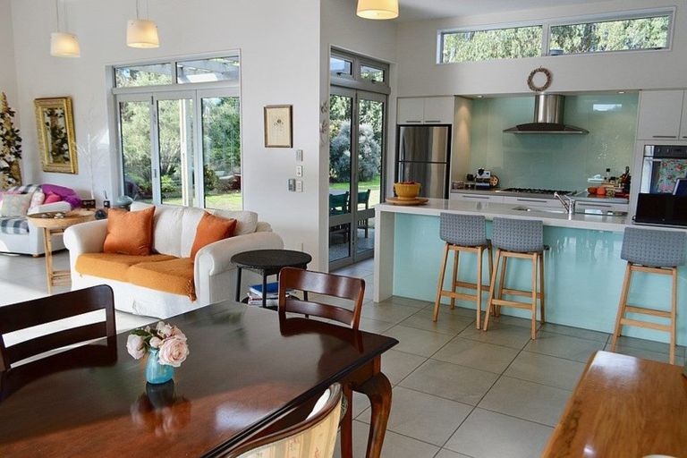 Photo of property in 31 Waitaheke Road, Te Horo, Otaki, 5581