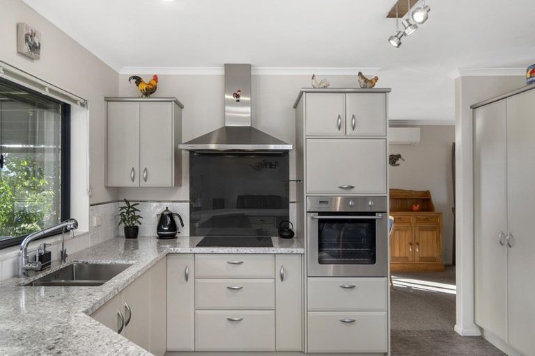 Photo of property in 10 Gordet Drive, Katikati, 3129