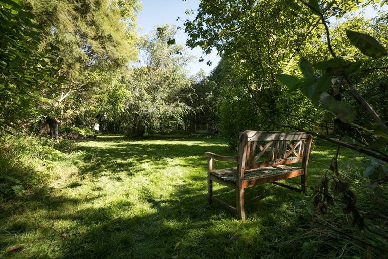 Photo of property in 32 Charles Street, Takapau, 4203