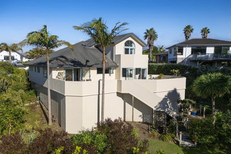 Photo of property in 26 Commodore Court, Gulf Harbour, Whangaparaoa, 0930