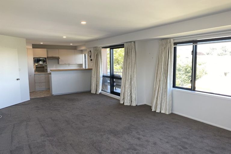 Photo of property in Gloucester Towers, 13/28 Gloucester Street, Christchurch Central, Christchurch, 8013