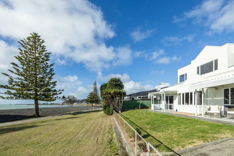Photo of property in 7 Charles Street, Westshore, Napier, 4110