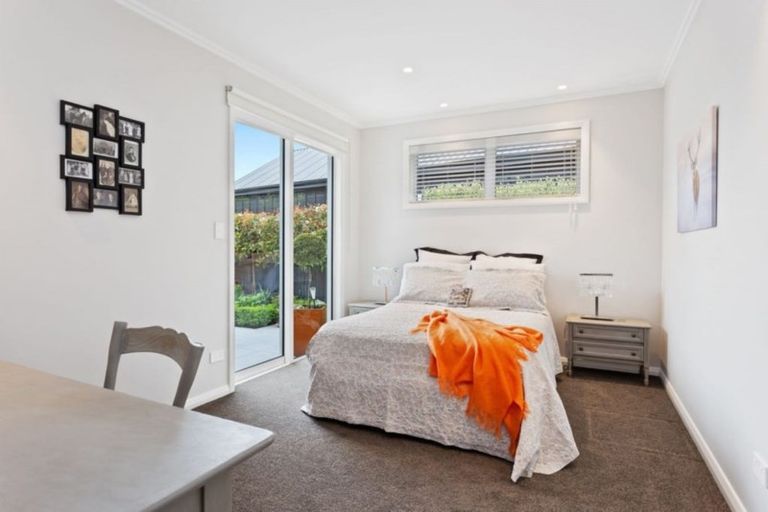 Photo of property in 61 The Esplanade, Pegasus, 7612