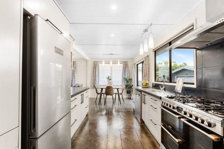 Photo of property in 162 Flaxmere Avenue, Flaxmere, Hastings, 4120