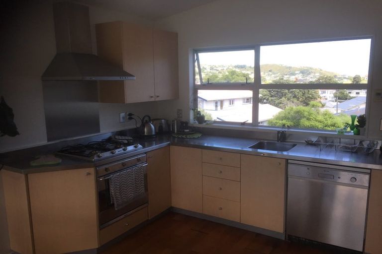 Photo of property in 11 Rhine Street, Island Bay, Wellington, 6023