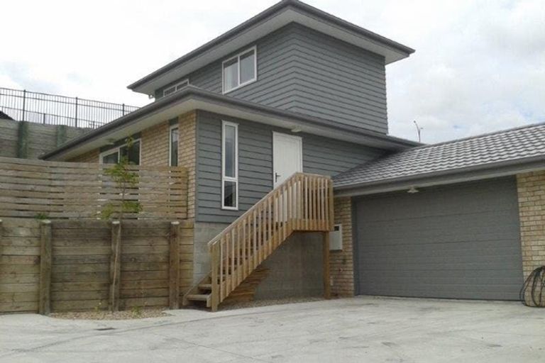 Photo of property in 2 Elena Place, Welcome Bay, Tauranga, 3112