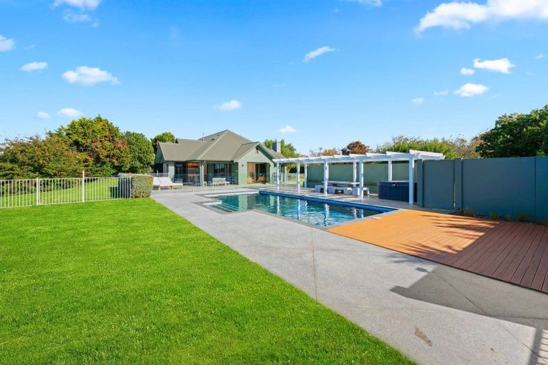 Photo of property in 1956 River Road, Flagstaff, Hamilton, 3210