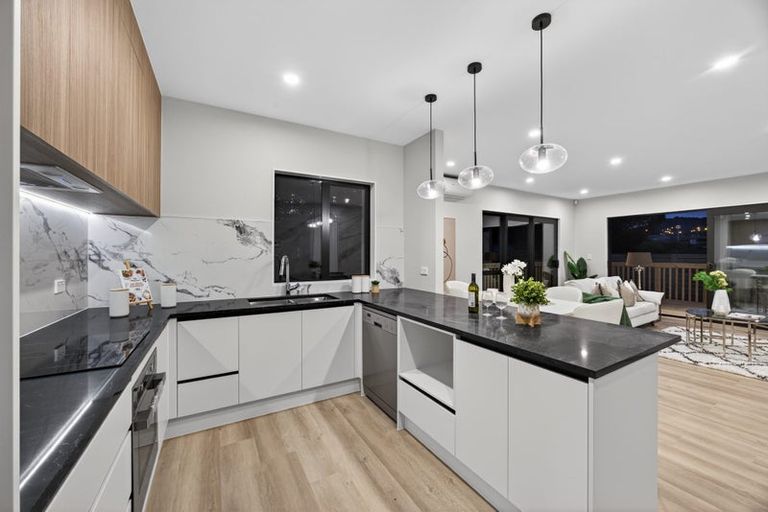 Photo of property in 4 De Velga Lane Row, Pokeno, 2402