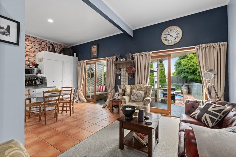 Photo of property in 610 Avenue Road West, Saint Leonards, Hastings, 4120