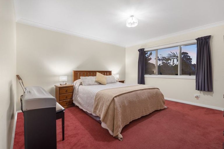Photo of property in 4 Clayden Drive, Gulf Harbour, Whangaparaoa, 0930