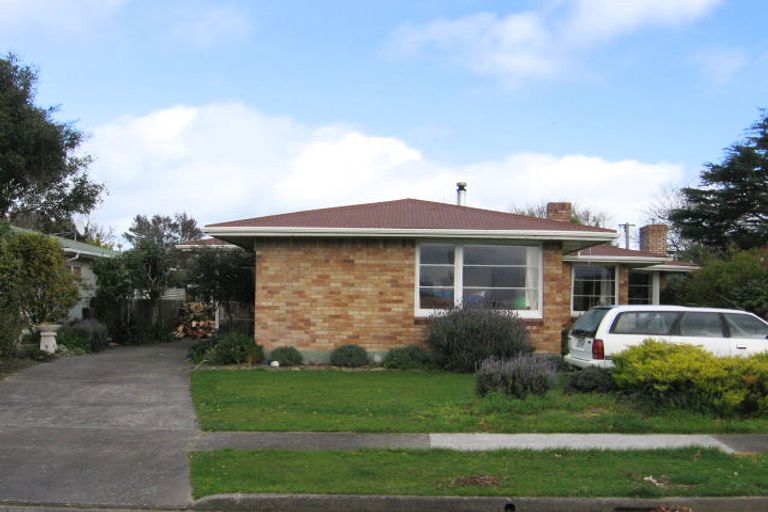 Photo of property in 28 Richmond Avenue, Takaro, Palmerston North, 4410