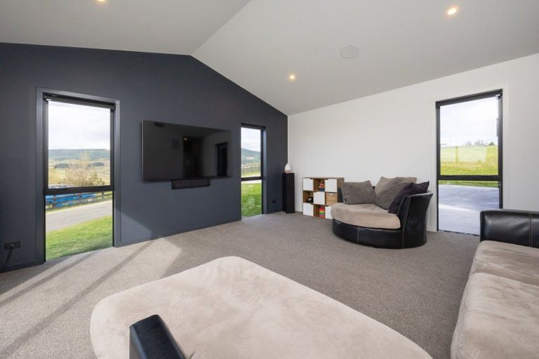 Photo of property in 3 Castlebridge Lane, Aokautere, Palmerston North, 4471